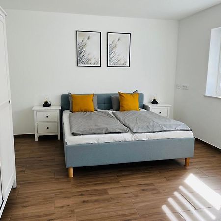 Casa Caro Apartment Pruem Bagian luar foto